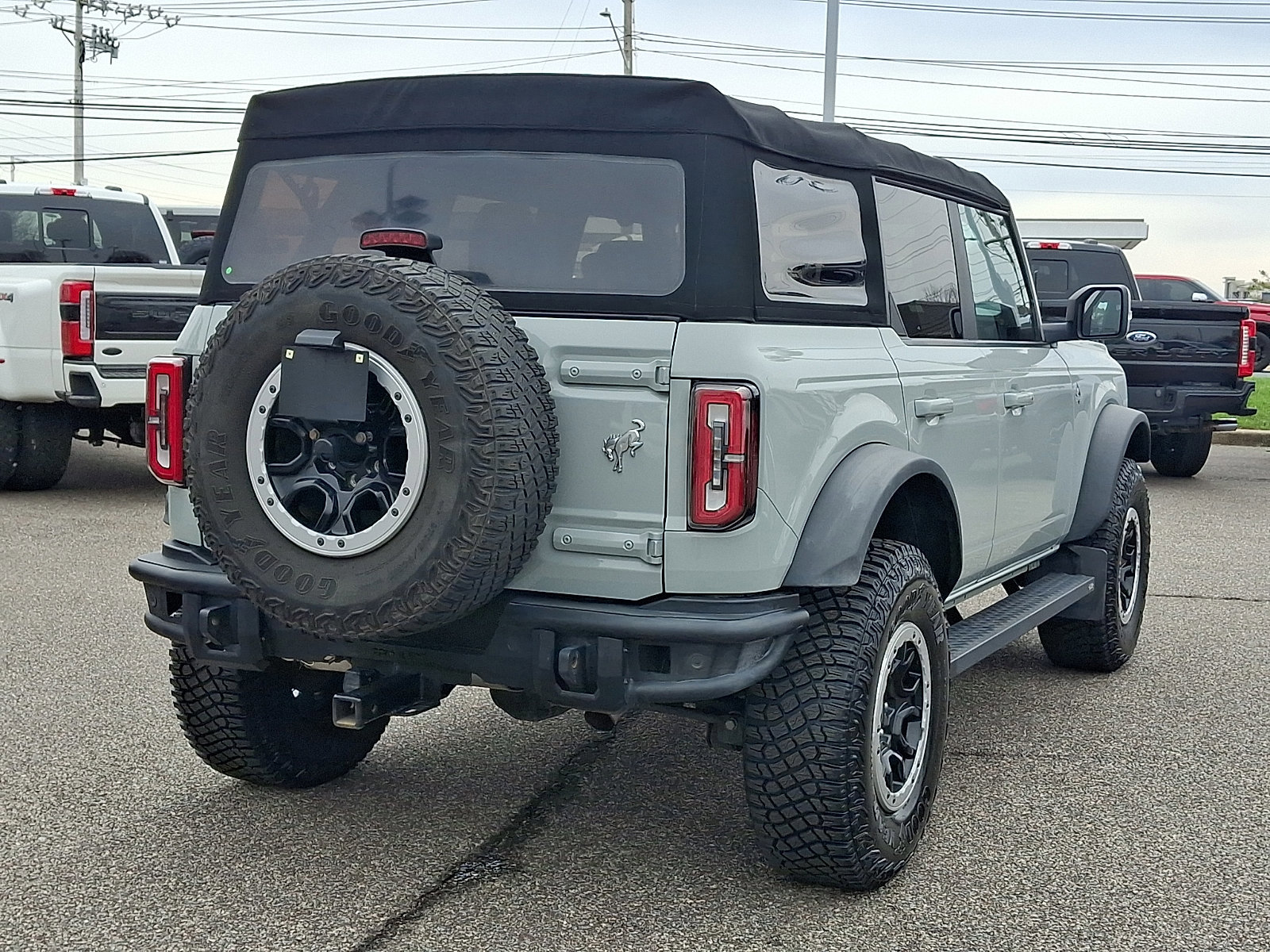 Certified 2022 Ford Bronco Outer Banks w/ Sasquatch Package image 7