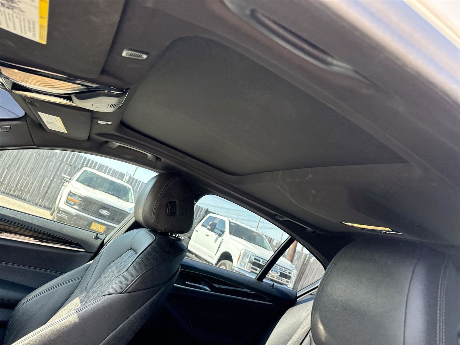 Used 2021 BMW 530i w/ M Sport Package image 15