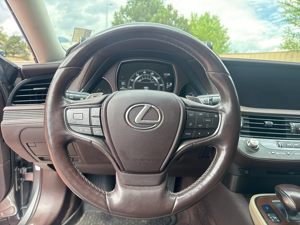 Used 2018 Lexus LS 500 AWD image 15