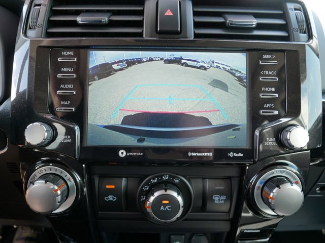 Used 2020 Toyota 4Runner TRD Off-Road Premium w/ Moonroof Package AWD/4WD image 31