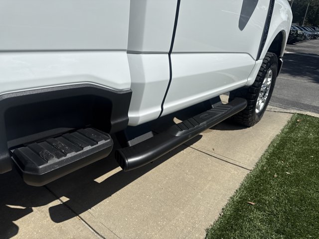 Certified 2025 Ford F350 XLT w/ 360-Degree Camera Package AWD/4WD image 4