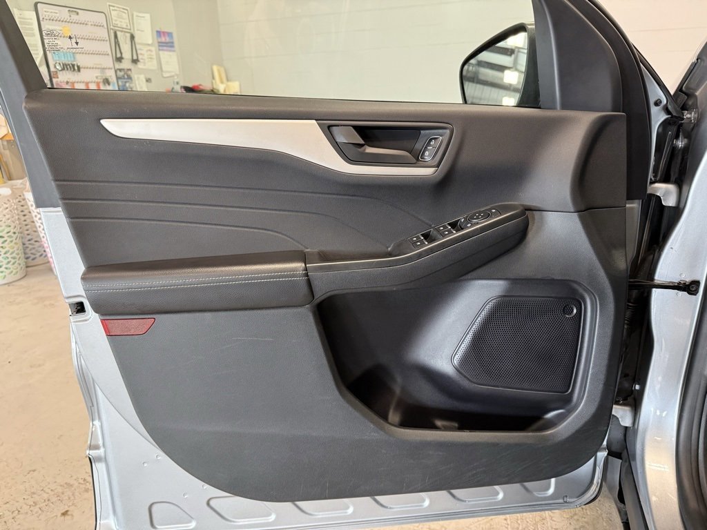 Certified 2022 Ford Escape SE w/ Convenience Package image 27