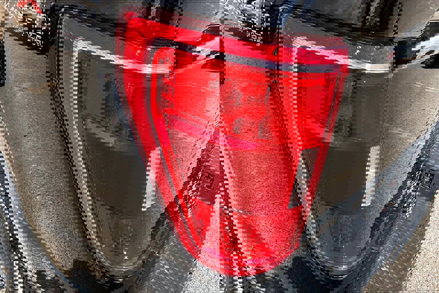 Certified 2022 Ford F150 XLT w/ Equipment Group 302A High image 30