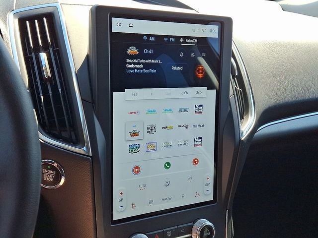 Certified 2022 Ford Edge Titanium AWD/4WD image 18