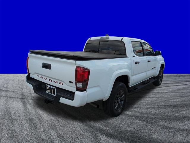Used 2022 Toyota Tacoma SR5 w/ Technology Package RWD image 4