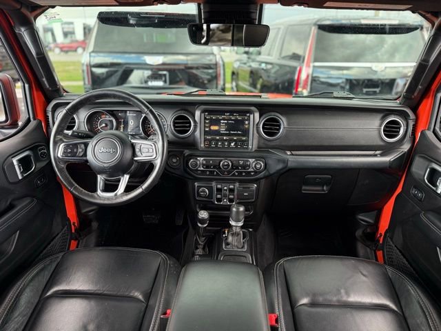 Used 2019 Jeep Wrangler Unlimited Sahara w/ Advanced Safety Group video 2