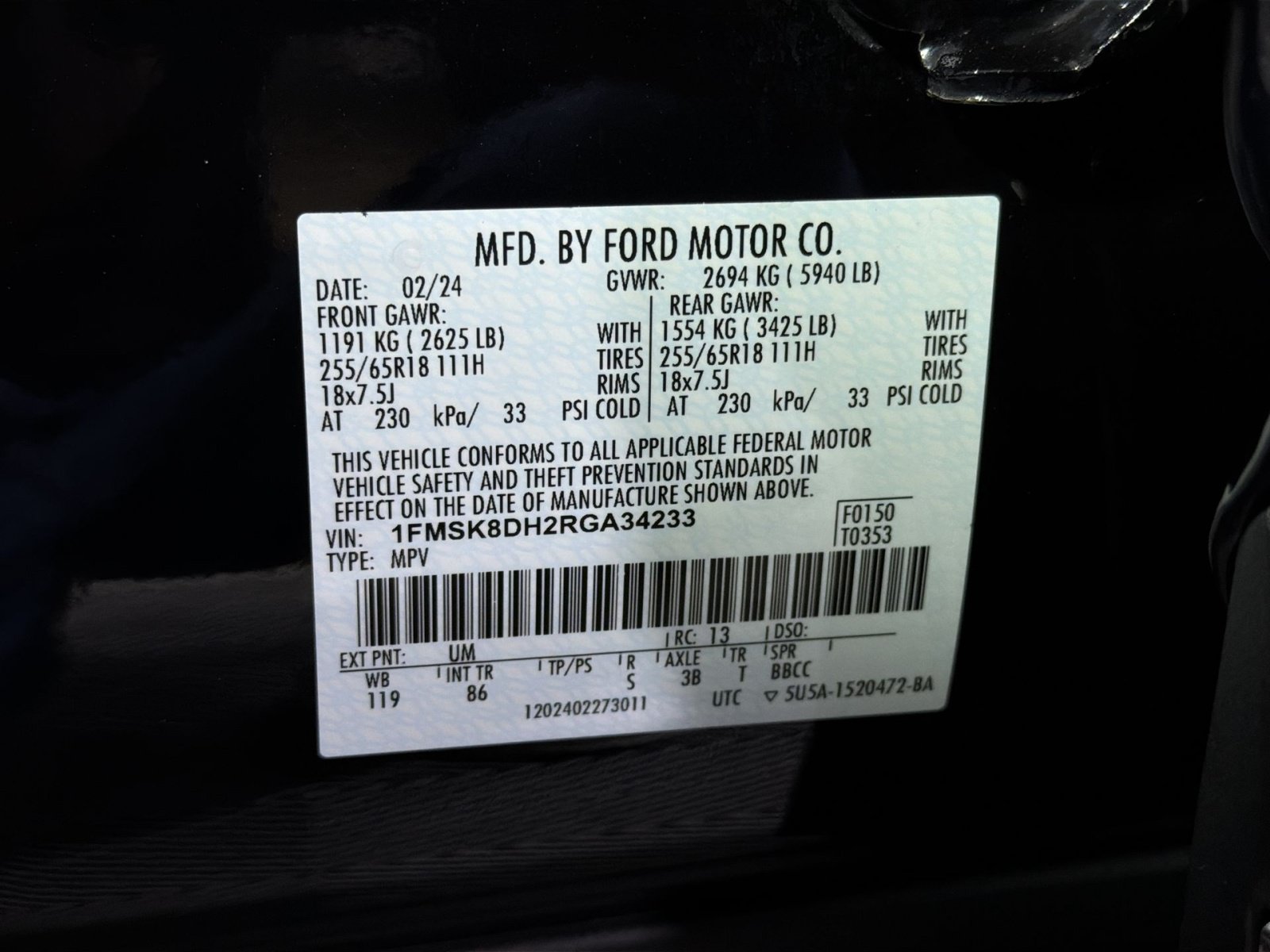 Certified 2024 Ford Explorer XLT w/ Class IV Trailer Tow Package AWD/4WD image 39