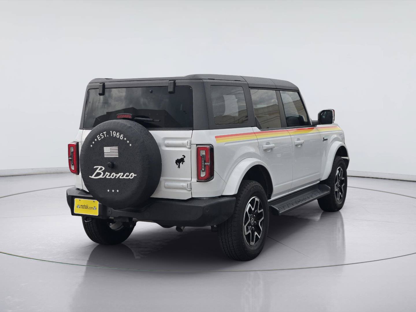 Certified 2025 Ford Bronco Outer Banks AWD/4WD image 8