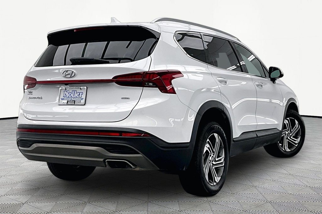 Used 2023 Hyundai Santa Fe SEL AWD/4WD image 2