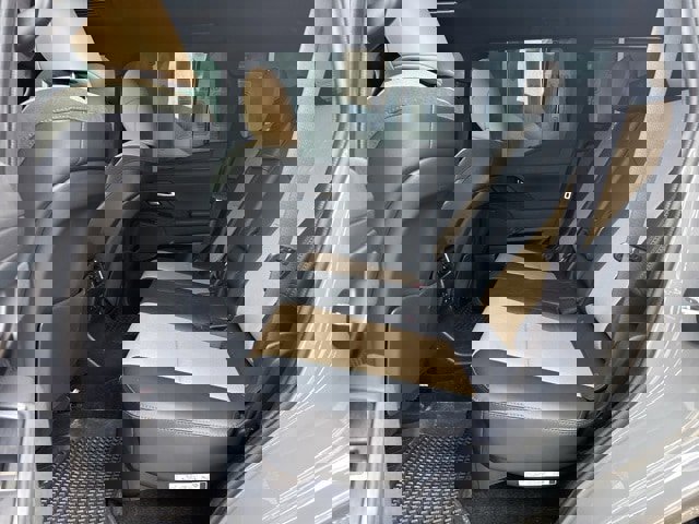 Used 2024 Lexus GX 550 image 10