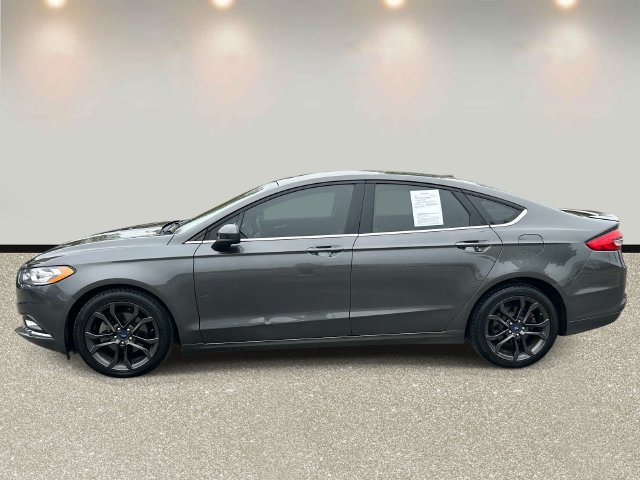 Certified 2018 Ford Fusion SE w/ Equipment Group 201A FWD image 8