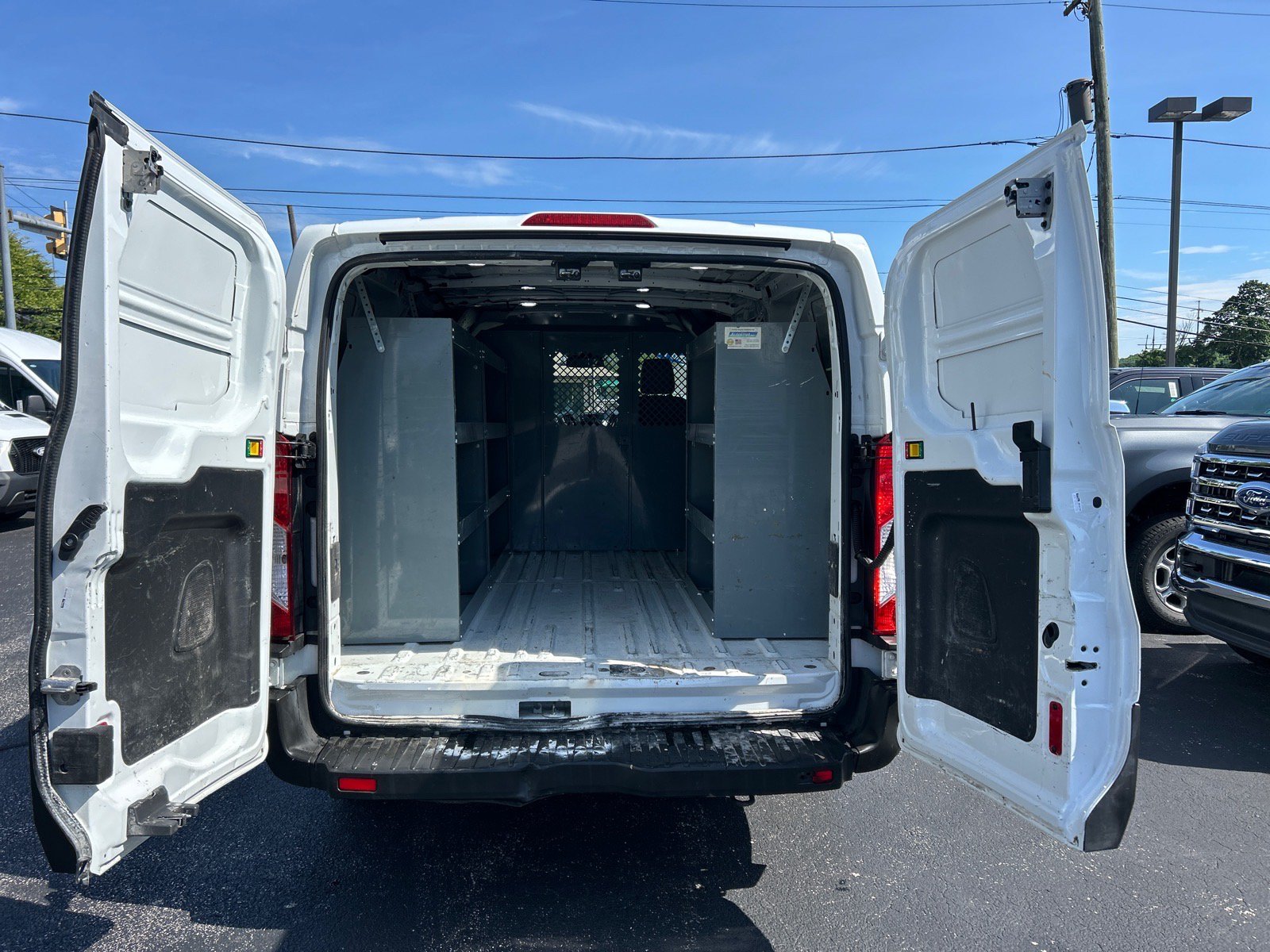 Certified 2019 Ford Transit 150 130 Low Roof RWD image 10
