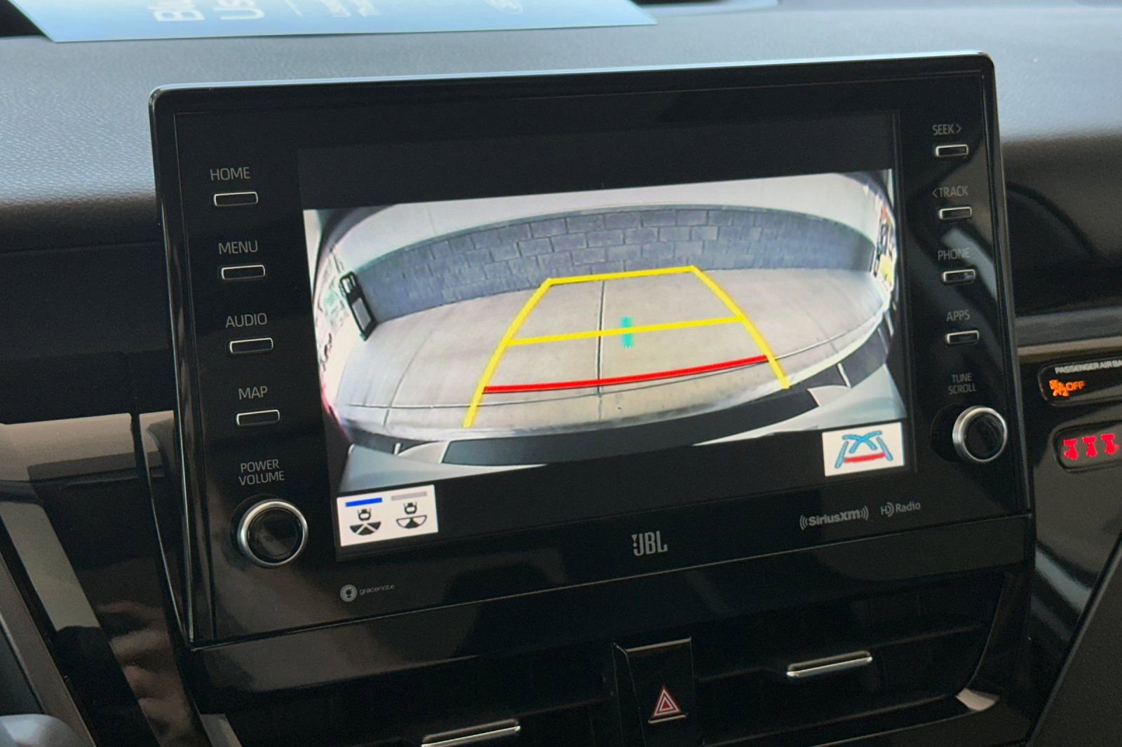 Used 2023 Toyota Camry XSE FWD image 17