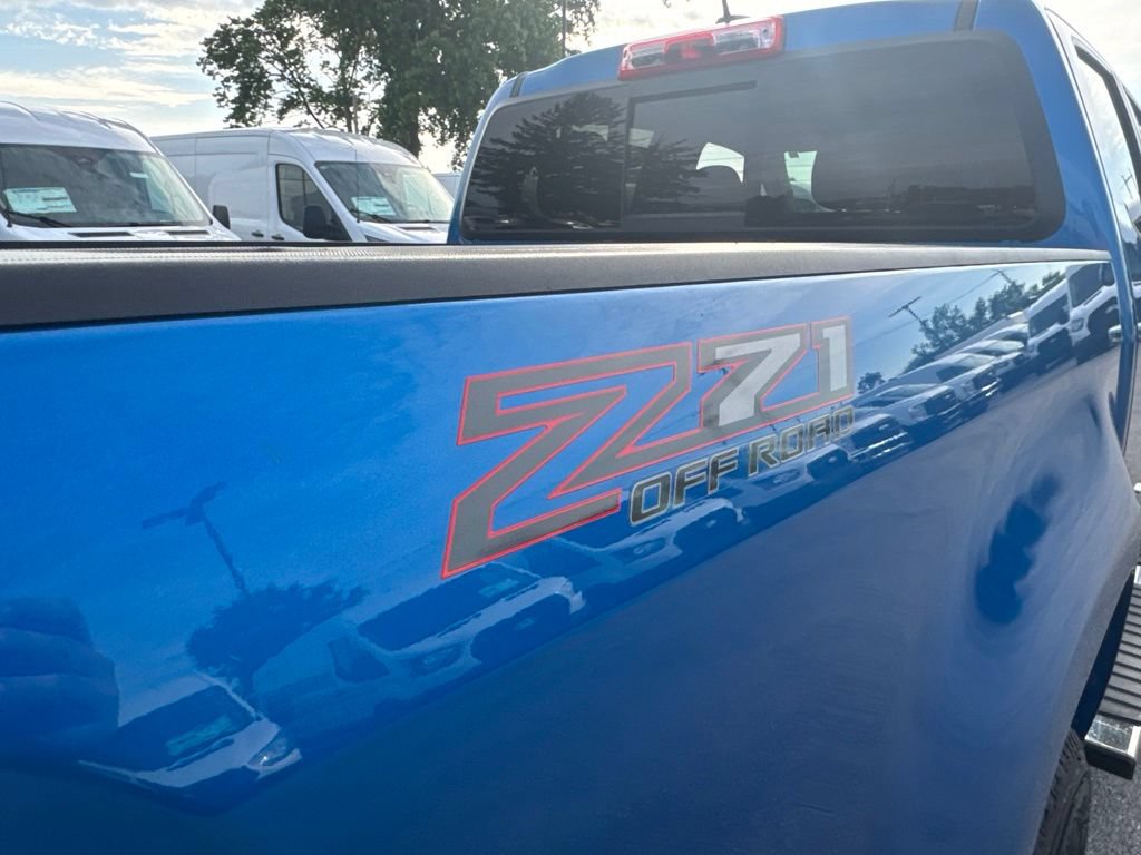 Used 2021 Chevrolet Colorado Z71 w/ Safety Package AWD/4WD image 41