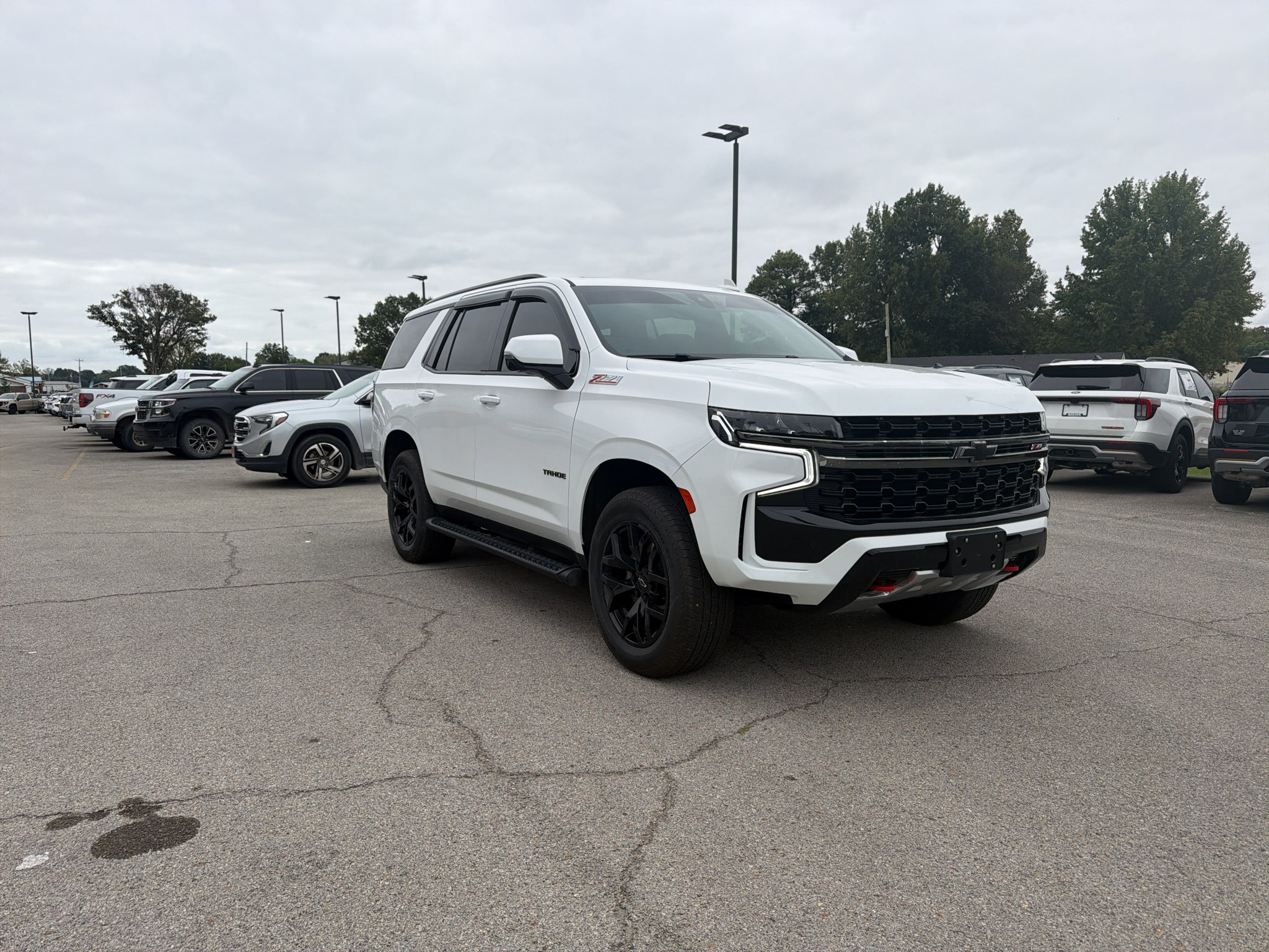 Used 2022 Chevrolet Tahoe Z71 w/ Off-Road Capability Package AWD/4WD image 7