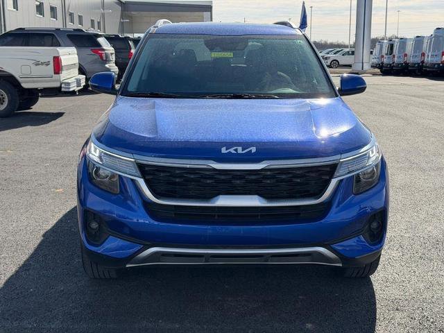 Used 2023 Kia Seltos EX image 5