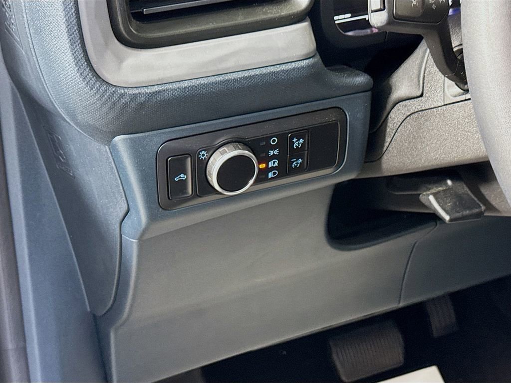 Certified 2023 Ford Maverick Tremor w/ Tremor Off-Road Package AWD/4WD image 15