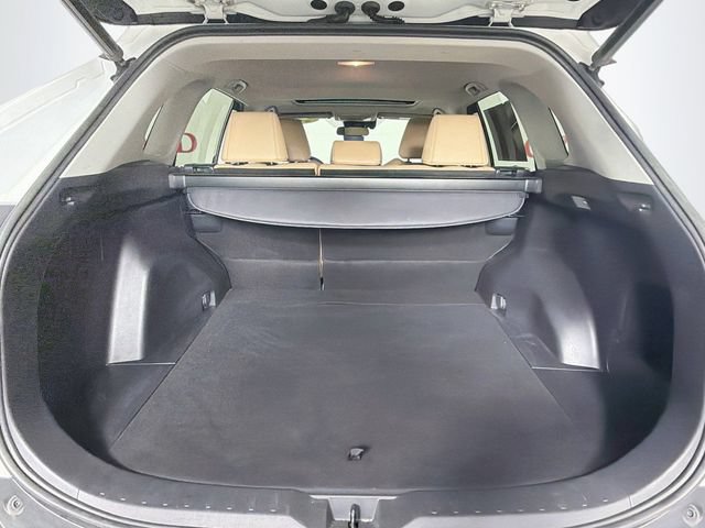 Used 2019 Toyota RAV4 XLE Premium w/ Cold Weather Package FWD image 32