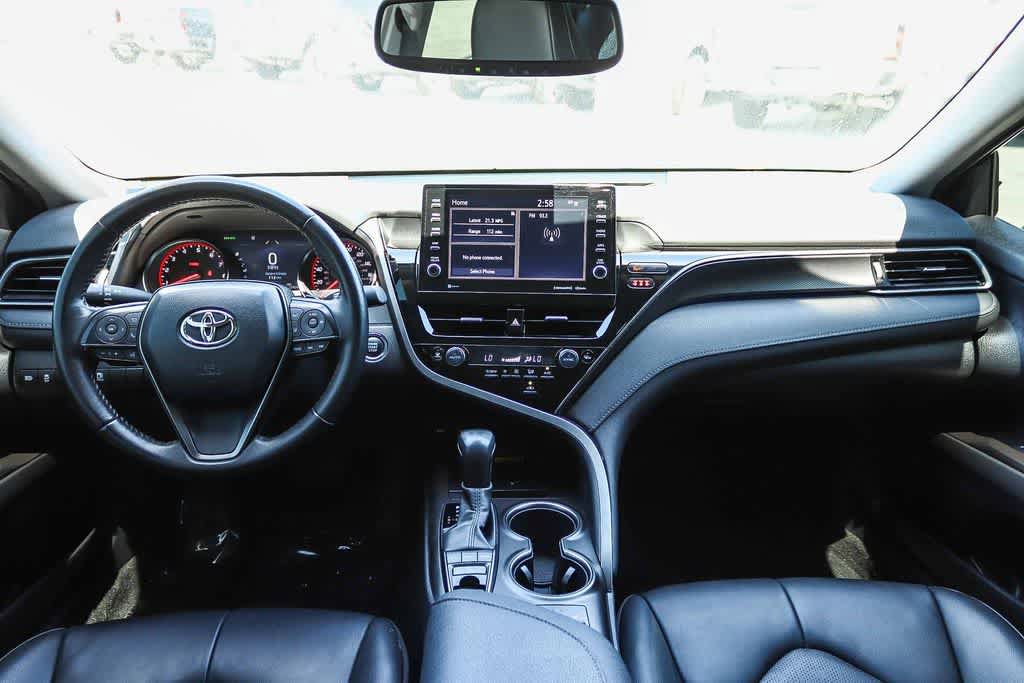 Used 2023 Toyota Camry XSE FWD image 12