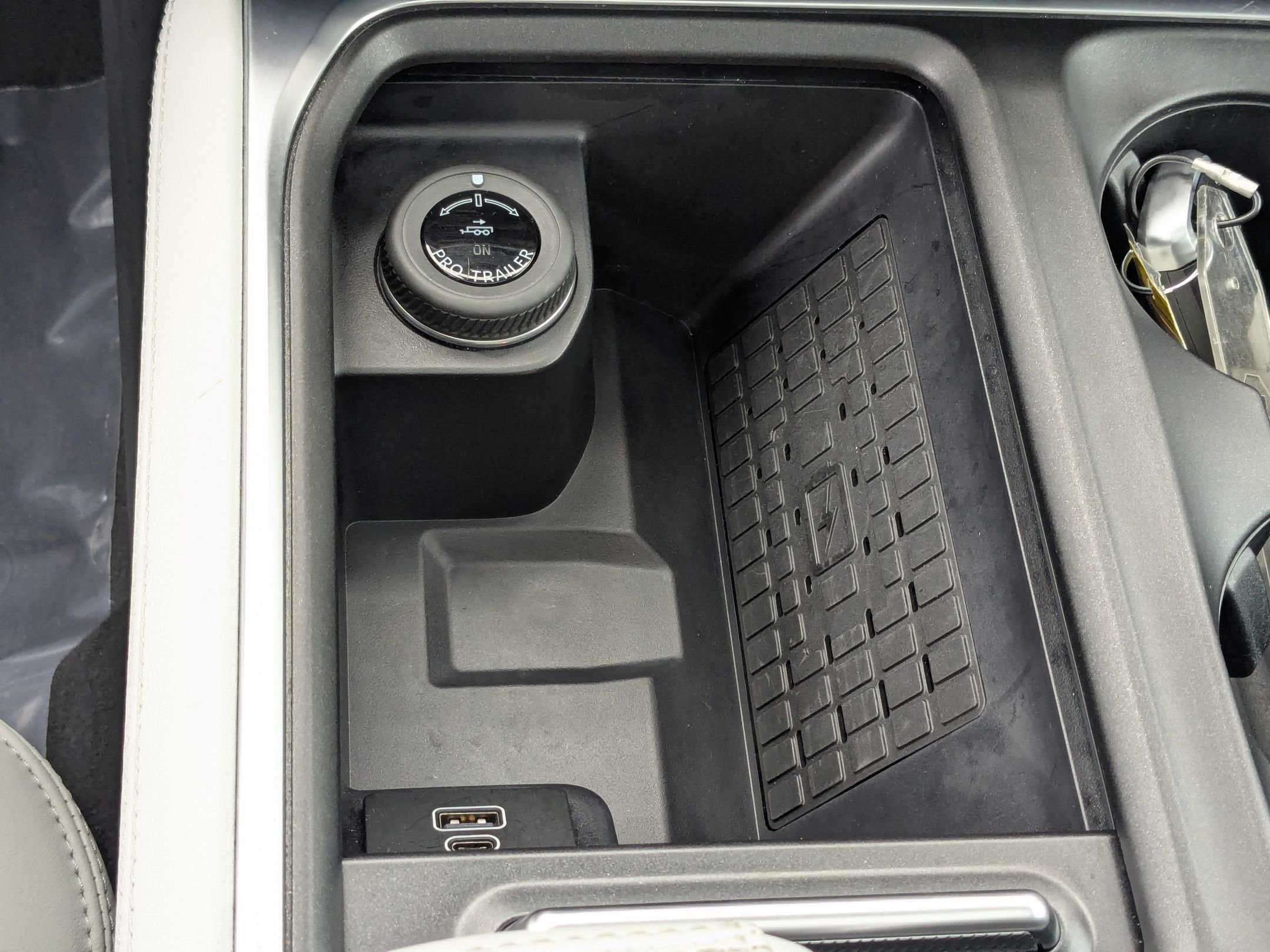 Certified 2025 Ford Expedition Max Platinum w/ Driver's Package image 27