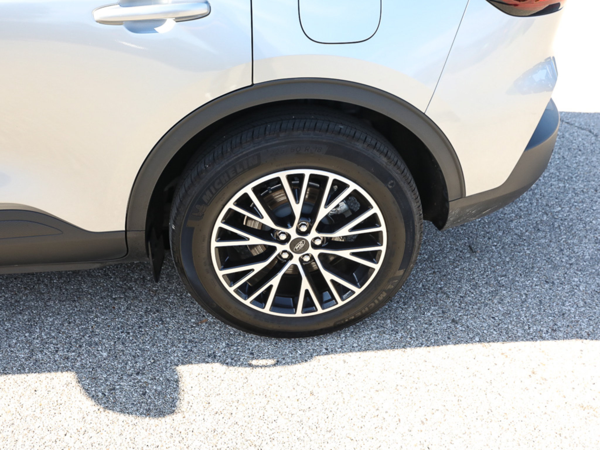 Certified 2024 Ford Escape SE FWD image 4