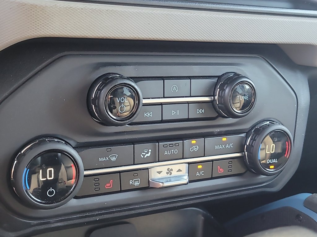 Certified 2023 Ford Bronco Wildtrak AWD/4WD image 22