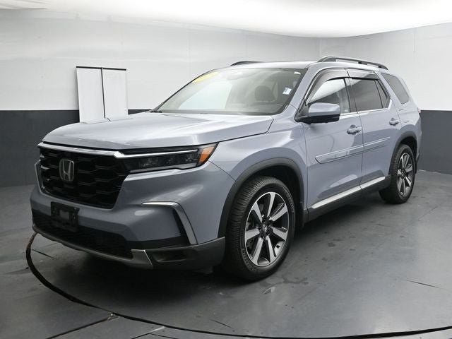 Used 2023 Honda Pilot Elite image 4