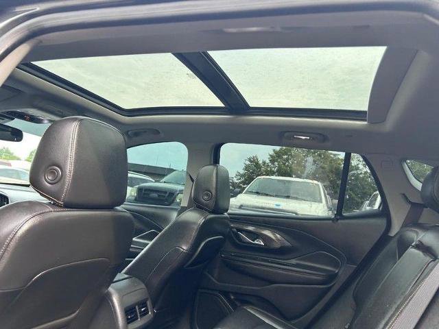 Used 2021 GMC Terrain SLT w/ Infotainment Package II image 11