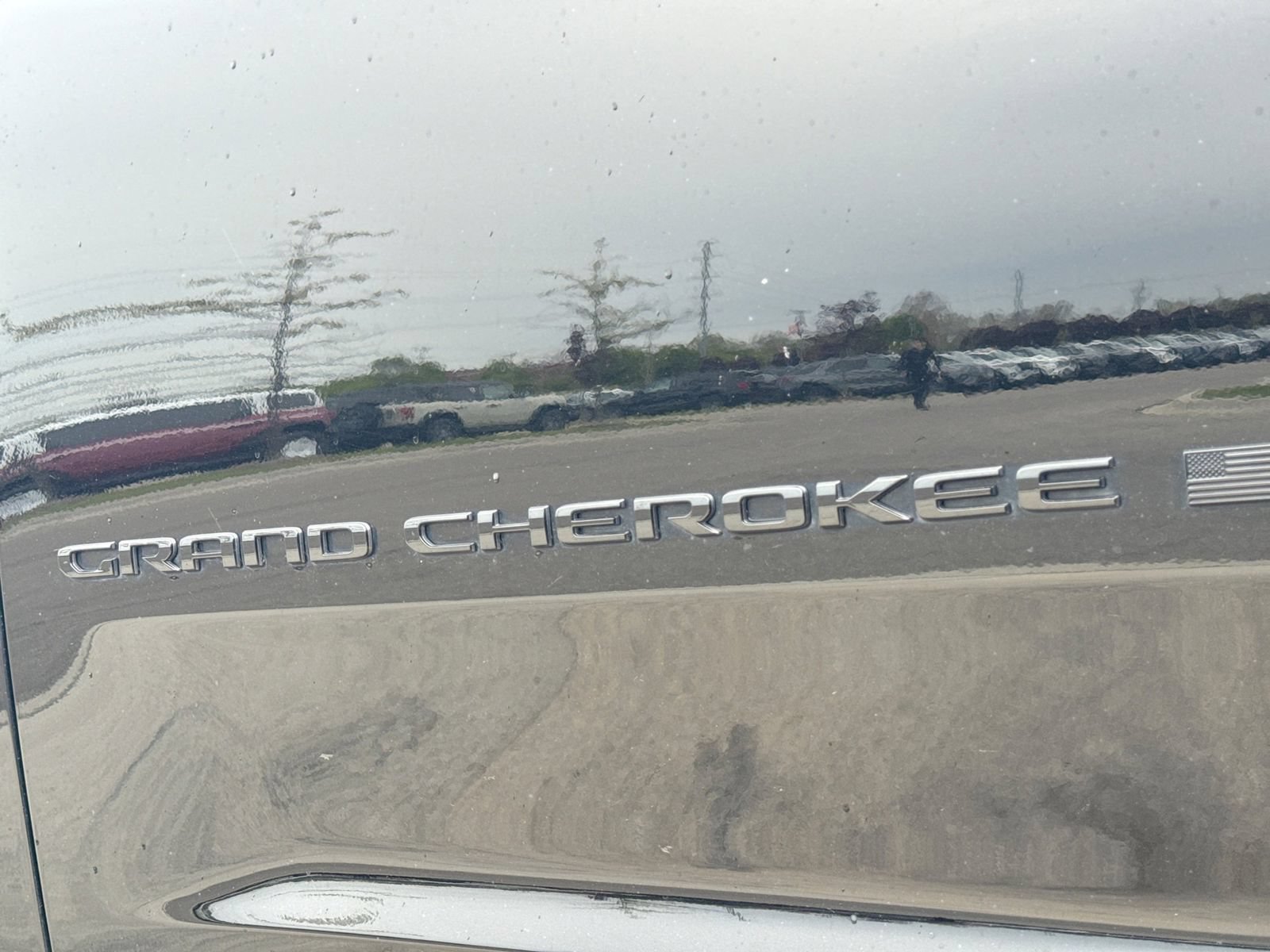 Used 2023 Jeep Grand Cherokee L Laredo AWD/4WD image 16