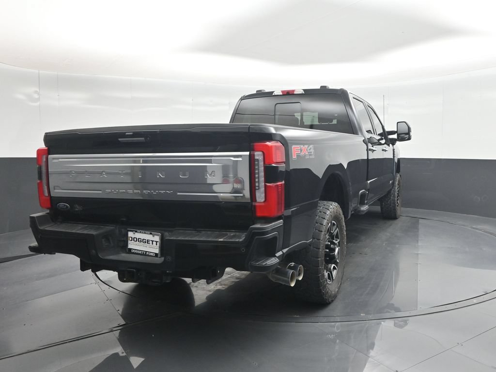 Certified 2024 Ford F350 Platinum w/ FX4 Off-Road Package AWD/4WD image 26