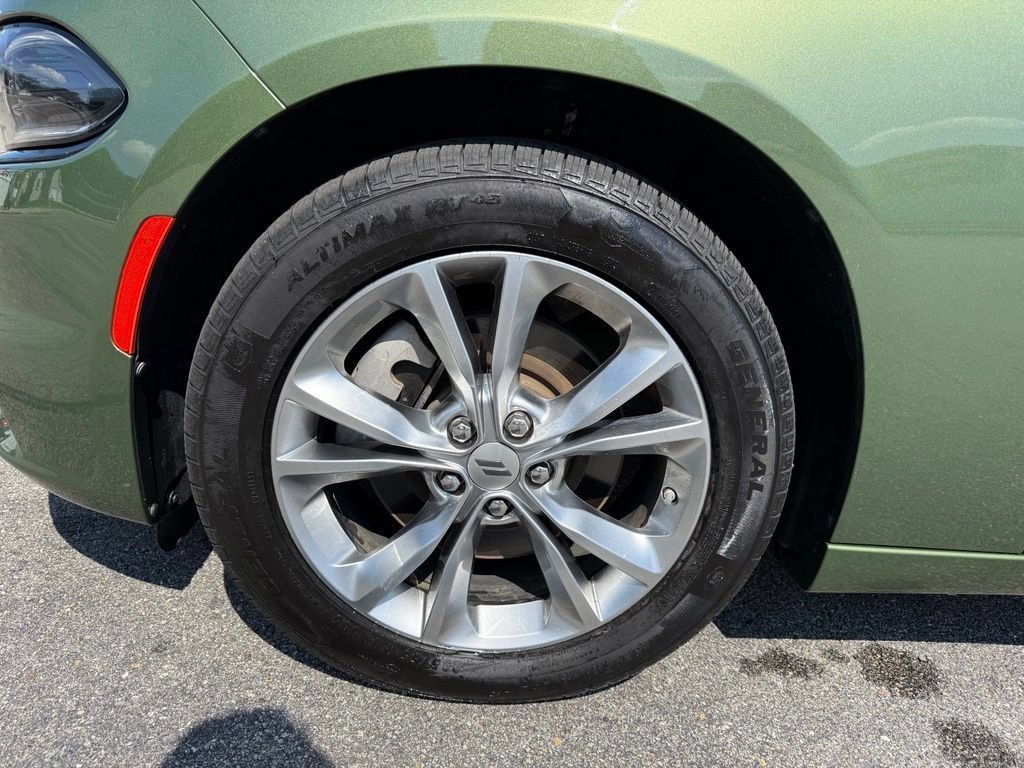 Used 2022 Dodge Charger SXT w/ Cold Weather Package AWD/4WD image 32