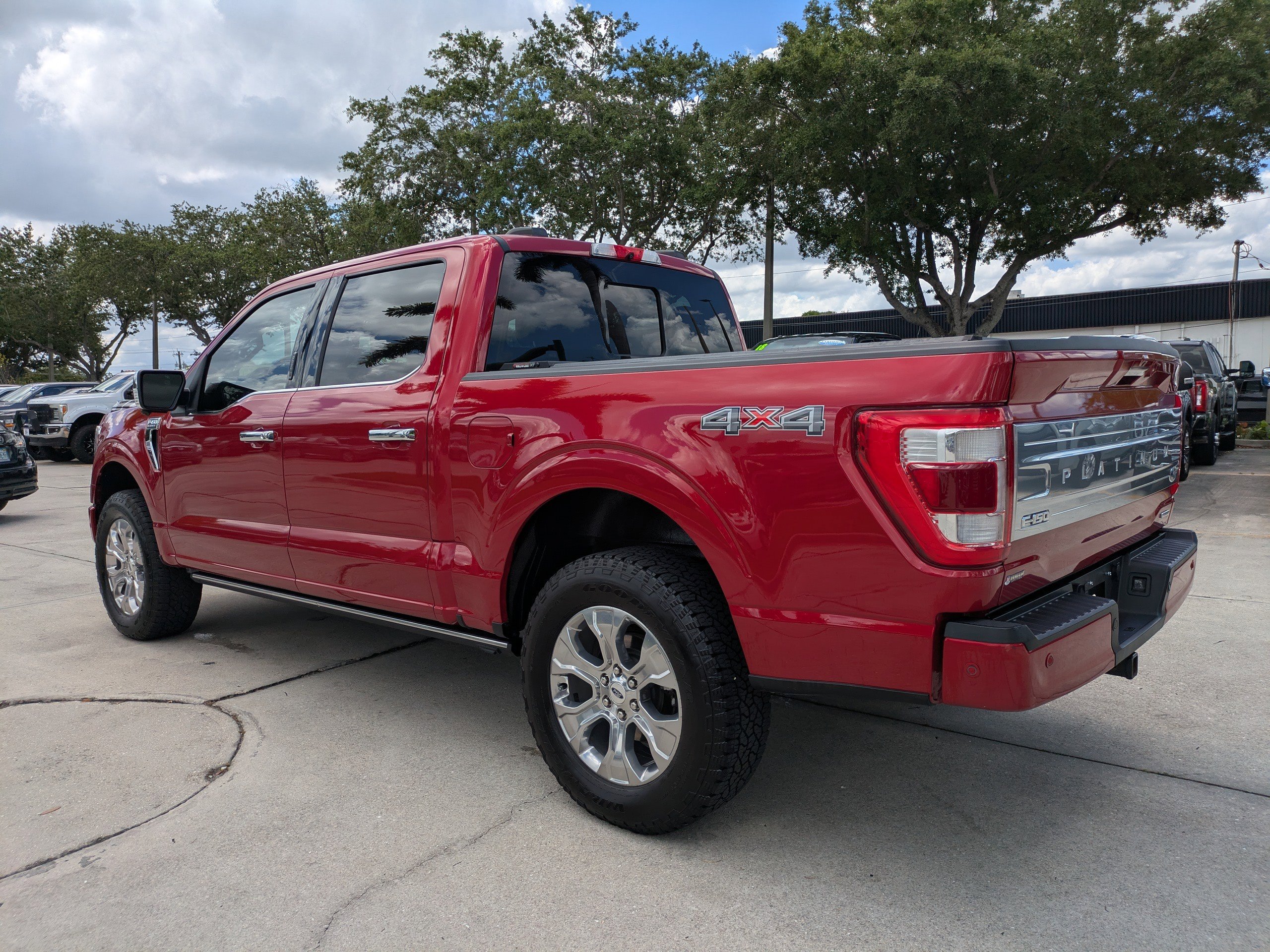 Certified 2022 Ford F150 Platinum w/ Equipment Group 701A High AWD/4WD image 6