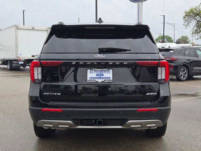 Certified 2025 Ford Explorer Active w/ Active Comfort Package AWD/4WD image 13