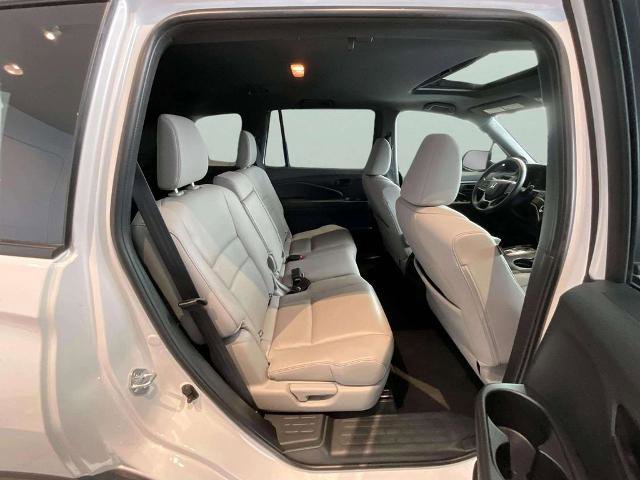 Used 2023 Honda Passport EX-L image 21