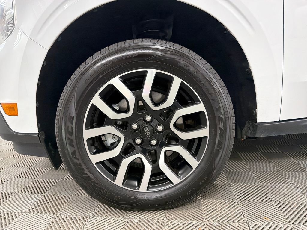 Certified 2024 Ford Maverick Lariat image 15