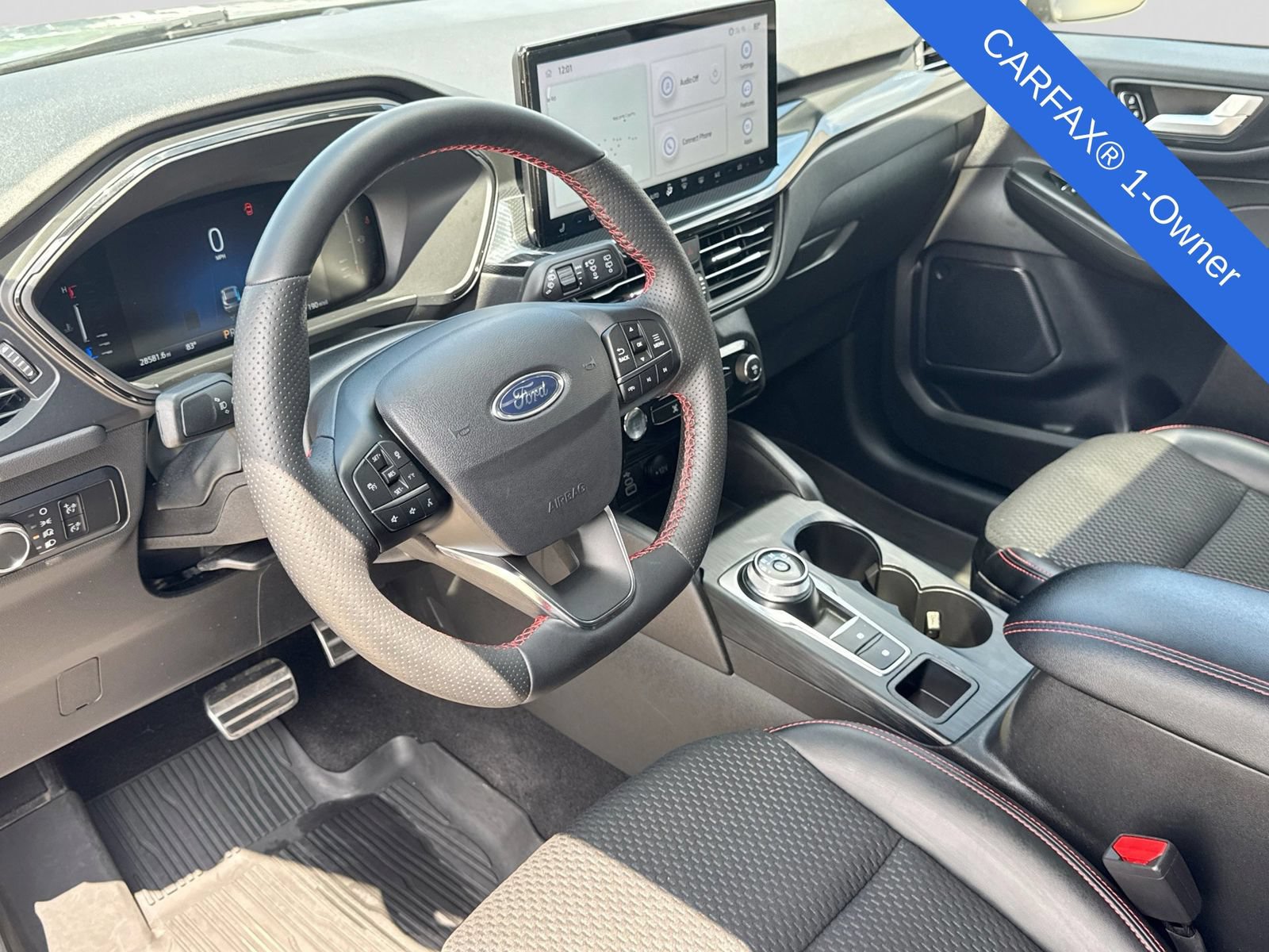 Certified 2024 Ford Escape ST-Line w/ Tech Pack #1 AWD/4WD image 2