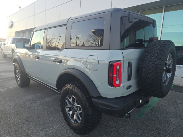 Certified 2023 Ford Bronco Badlands image 3
