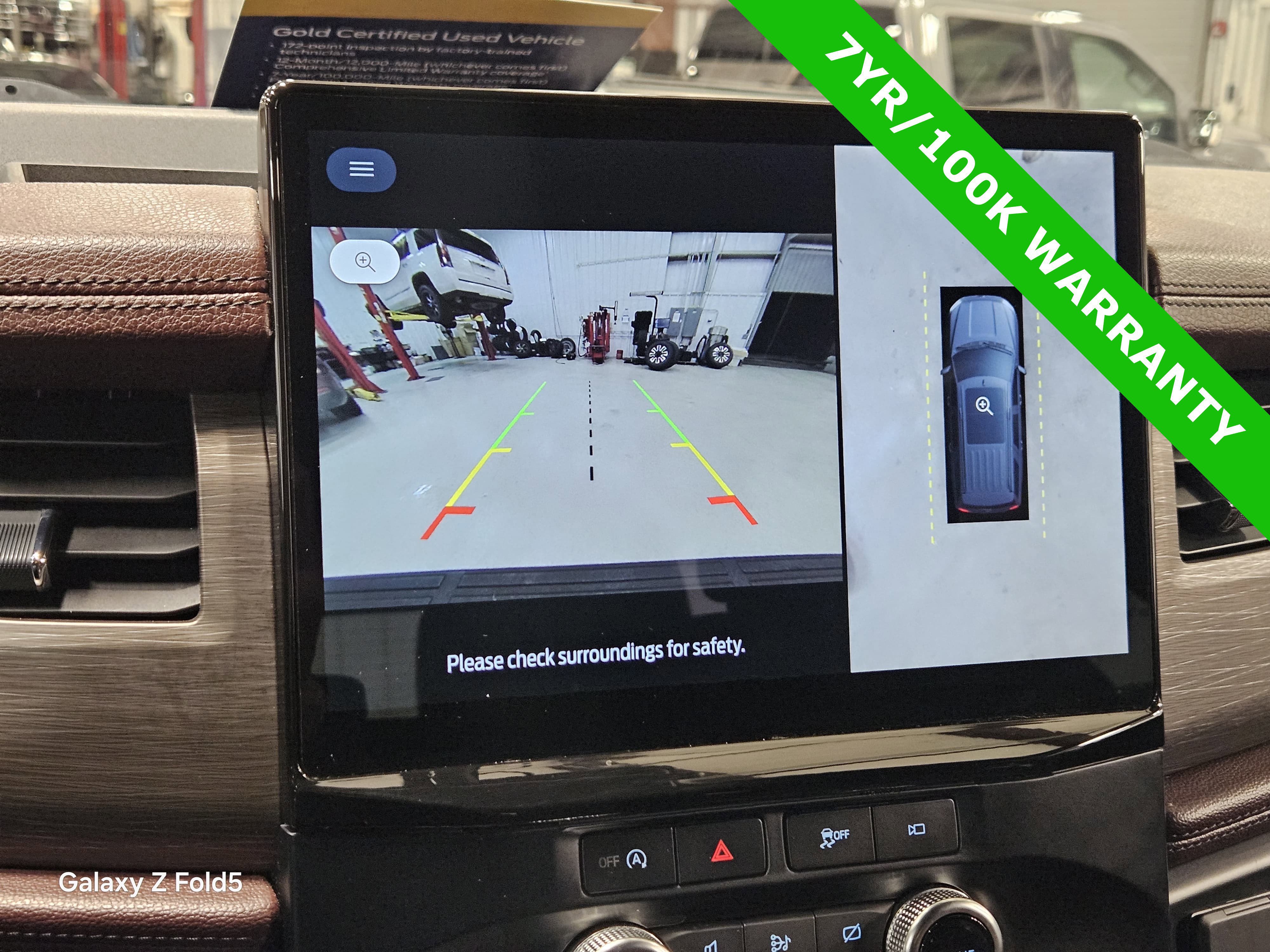 Certified 2024 Ford Expedition Limited image 35