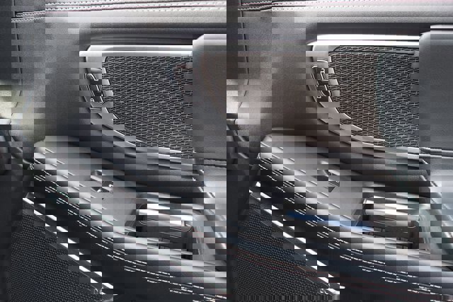 Certified 2025 Ford Expedition Platinum w/ Stealth Performance Package image 13