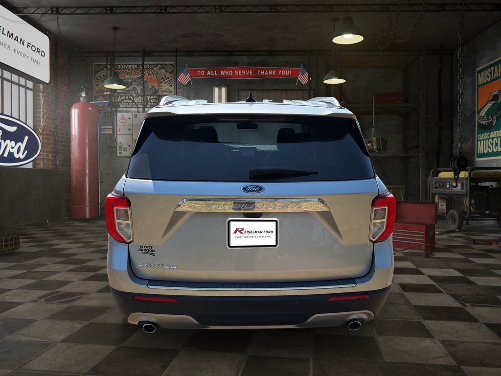 Certified 2022 Ford Explorer Limited w/ Equipment Group 301A image 5
