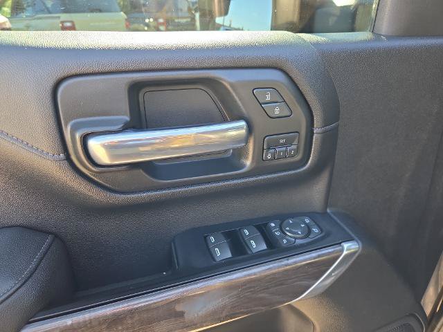 Used 2020 Chevrolet Silverado 2500 LTZ w/ LTZ Plus Package AWD/4WD image 20