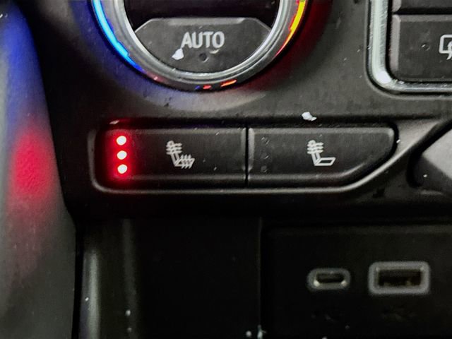 Used 2021 Chevrolet Tahoe Z71 image 24