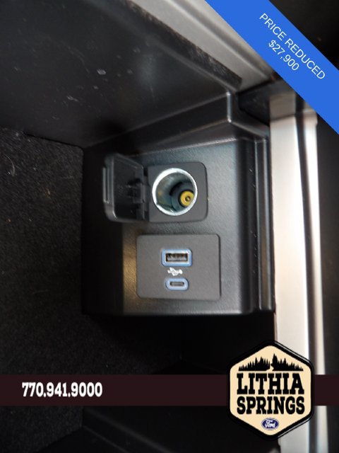 Certified 2023 Ford Explorer XLT w/ Equipment Group 202A RWD image 19