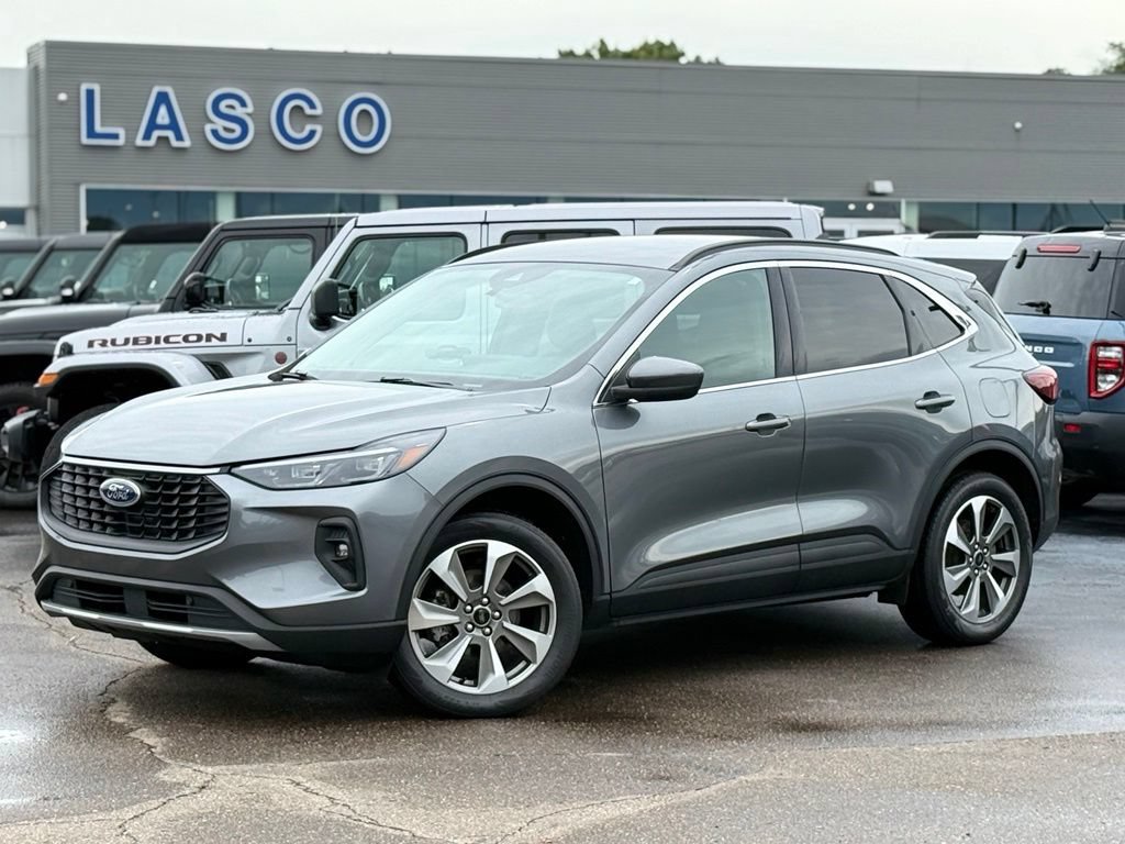 Certified 2025 Ford Escape Platinum