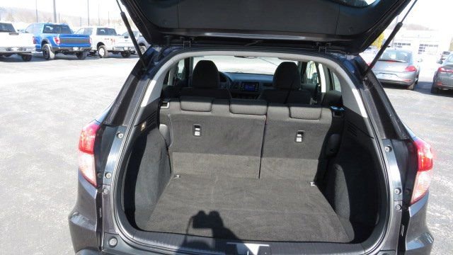 Used 2018 Honda HR-V LX image 26