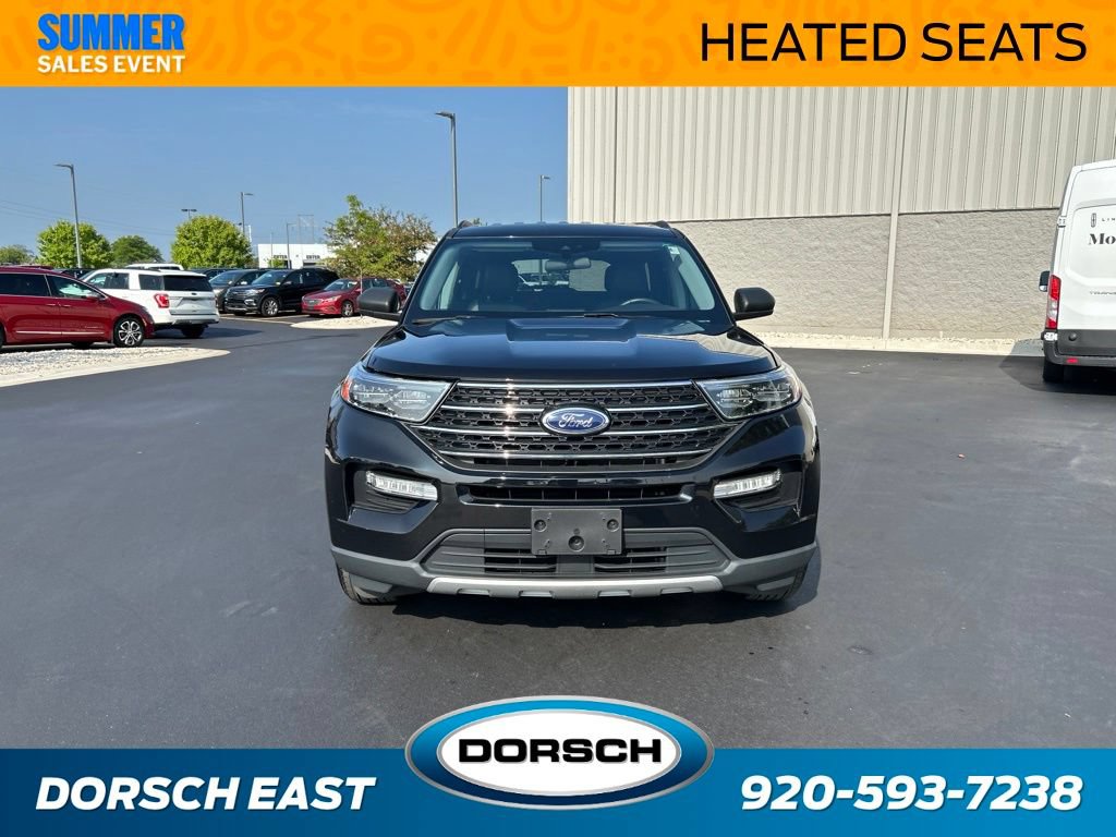 Certified 2023 Ford Explorer XLT w/ Equipment Group 202A AWD/4WD image 3