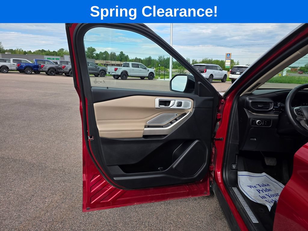 Certified 2023 Ford Explorer Limited w/ Limited Technology Package AWD/4WD image 16