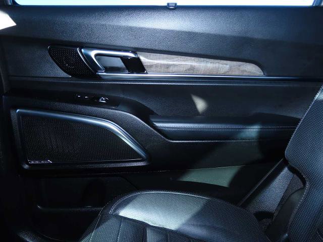 Used 2020 Kia Telluride SX image 19