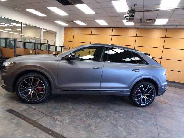 Used 2023 Audi Q8 Premium Plus AWD/4WD image 4