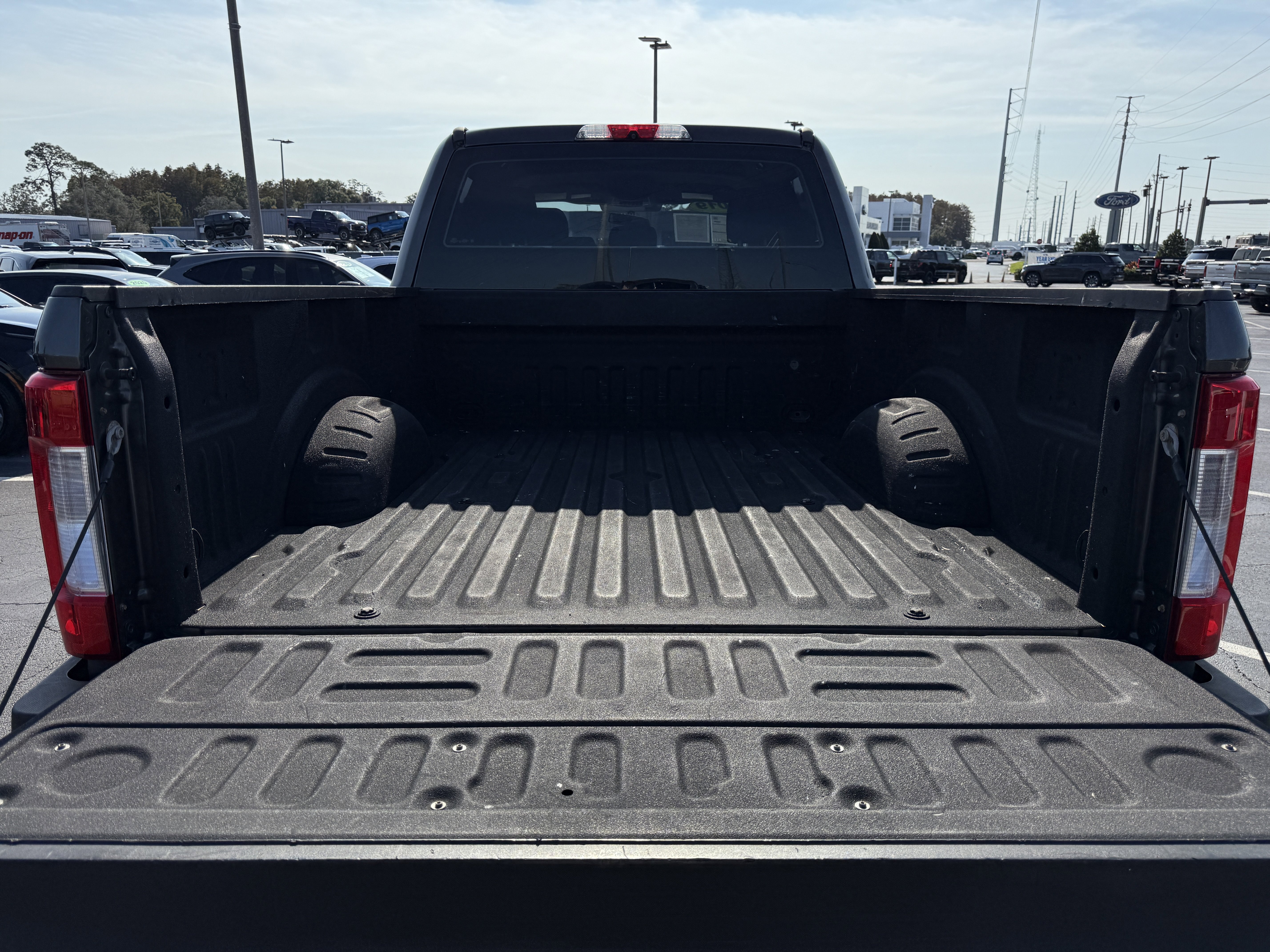 Certified 2019 Ford F250 XL w/ STX Appearance Package image 10